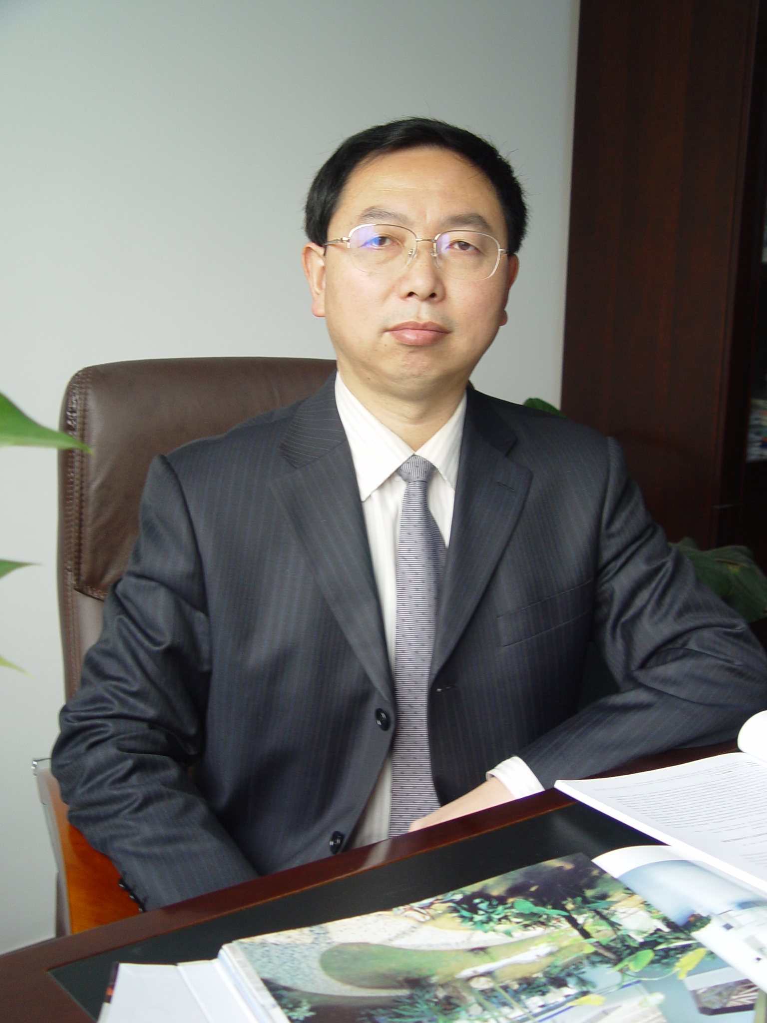 开云手机网页版登录入口创新论坛第一千六百零五讲：黄土地区高填方地基变形特征与工程应对措施  