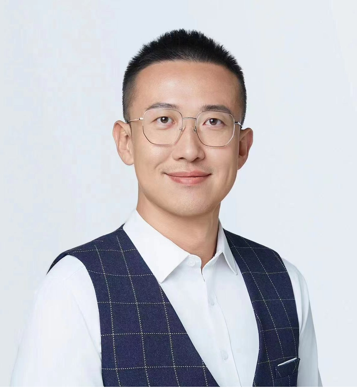 开云手机网页版登录入口创新论坛第一千五百八十九讲：机器学习在材料模拟设计中的应用研究