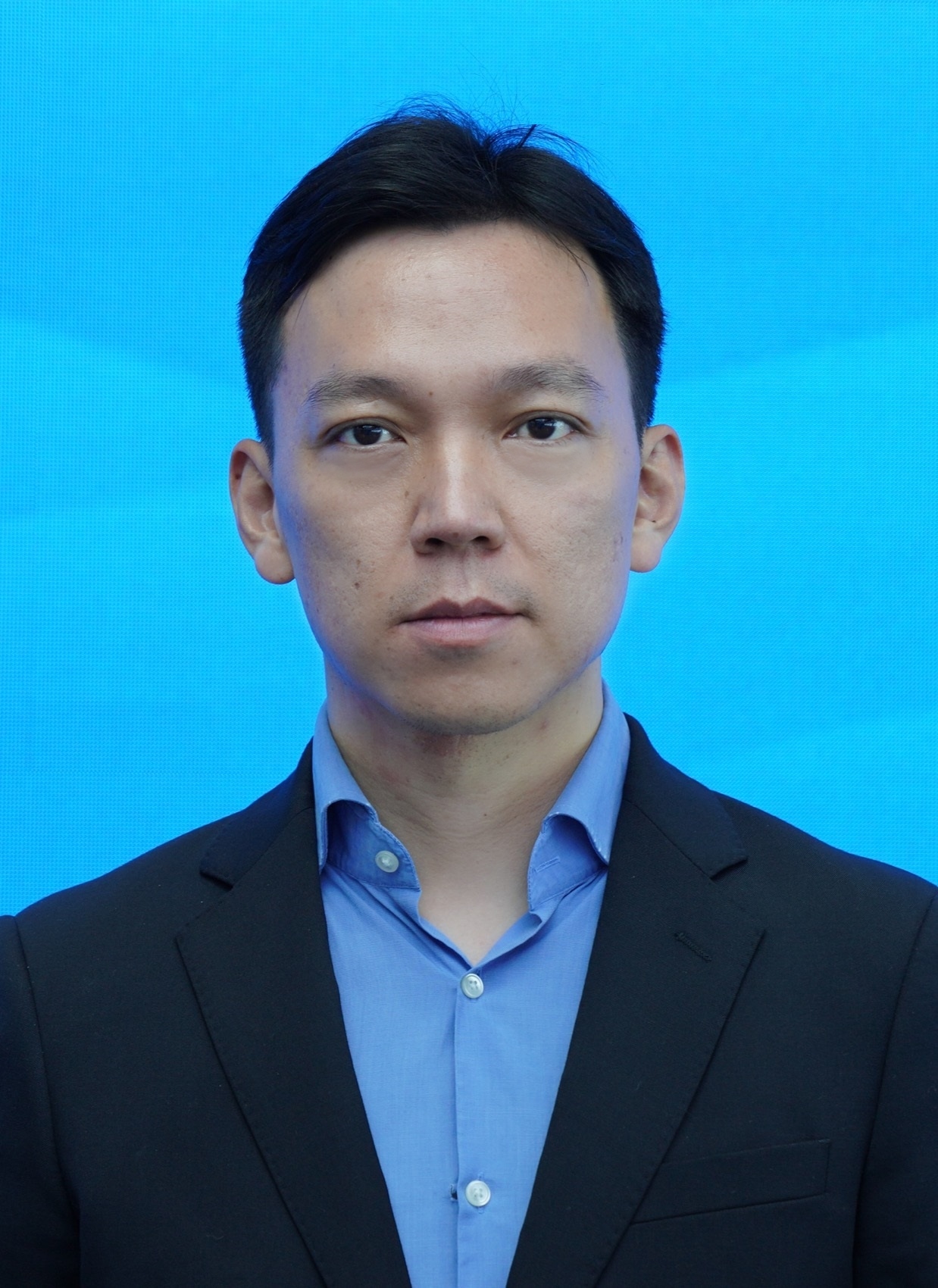 开云手机网页版登录入口创新论坛第一千二百五十九讲暨120周年校庆年系列活动：深度神经网络的压缩与加速研究