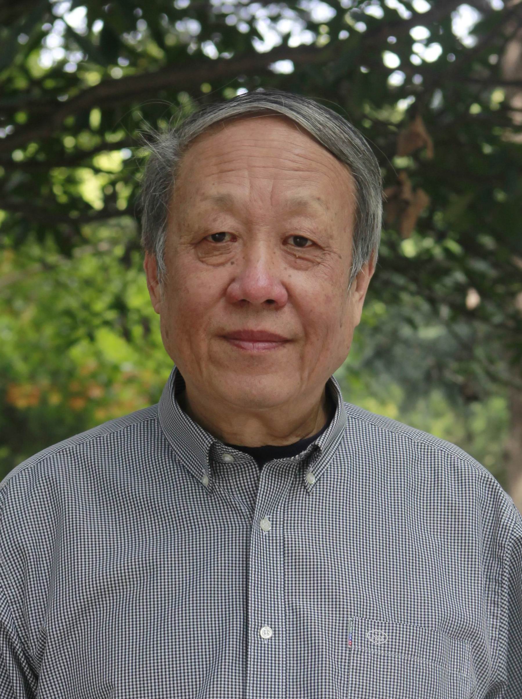 开云手机网页版登录入口创新论坛第一千一百六十一讲暨120周年校庆年系列活动：夏商周断代工程中的天文学问题