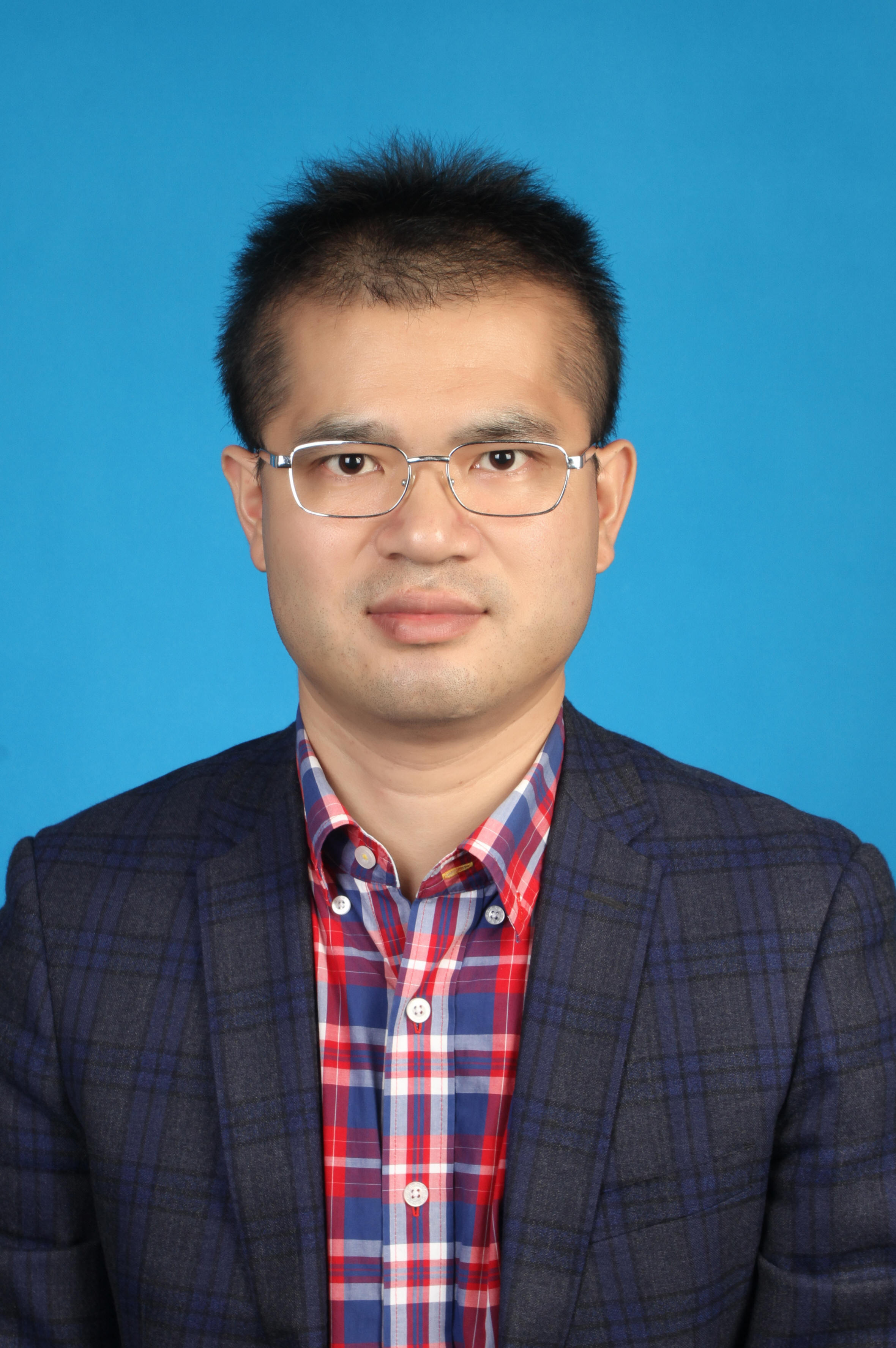 开云手机网页版登录入口创新论坛第一千一百三十五讲：分布式机器学习网