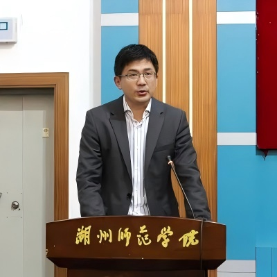 开云手机网页版登录入口创新论坛第一千八百九十二讲：机器学习与核物质状态方程