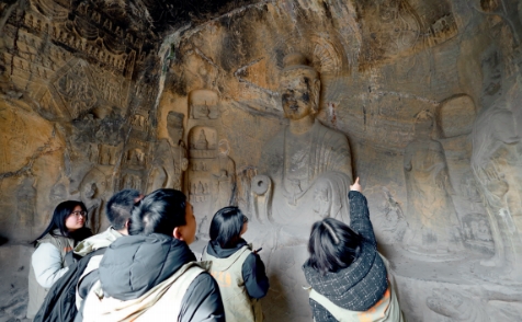 让文化遗产闪耀“数字之光” ——《世界互联网大会文化遗产数字化案例集(2025)》发布 让文化遗产闪耀“数字之光” ——《世界互联网大会文化遗产数字化案例集(2025)》发布