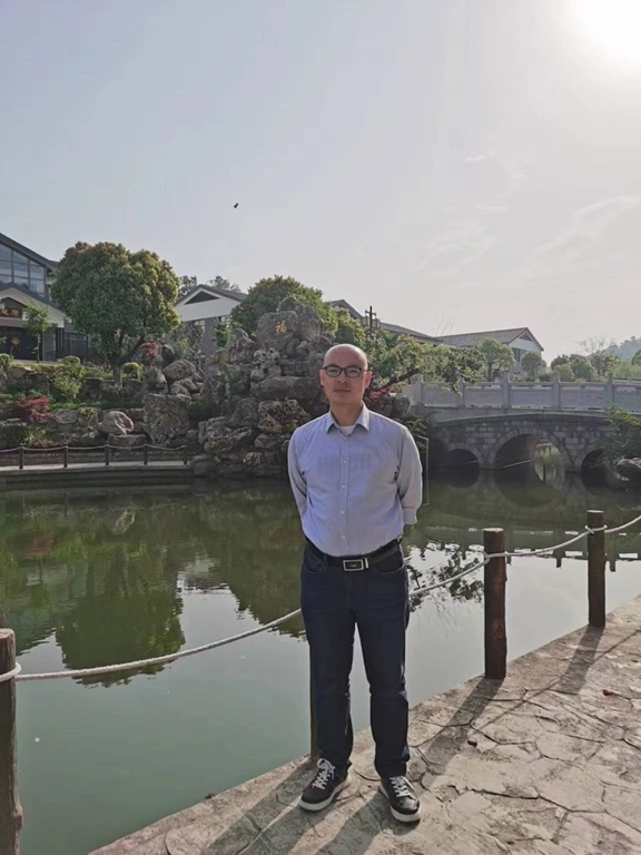 开云手机网页版登录入口创新论坛第一千八百三十一讲：引力的宇称对称性检验