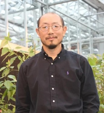 开云手机网页版登录入口创新论坛第一千四百零三讲：剖析科研、论文写作与发表全过程